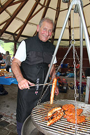 anschließend gab es was vom Grill (©Fotos: Martin Schmitz)